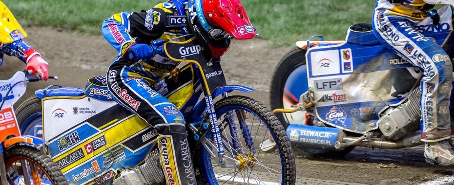 Stal wygrywa w Lesznie! Blisko do podium