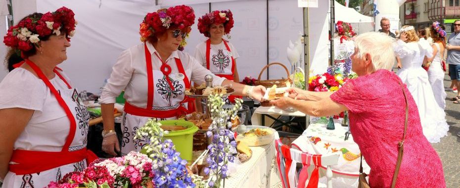 Kuchnia w centrum i 25 lat miejskiej spółki