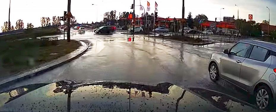 Uważajcie na gorzowskich drogach. Po ulewach jest ciężko
