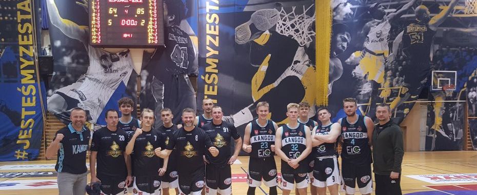 Kangoo wygrywają, choć źle zaczęli