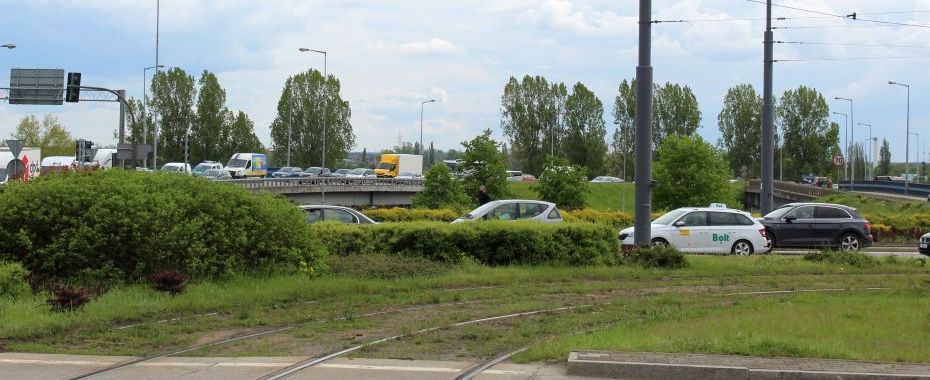 Bilety, trasy, połączenia... Dobra komunikacja na celowniku