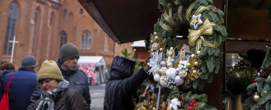 Już ruch na Targu Bożonarodzeniowym