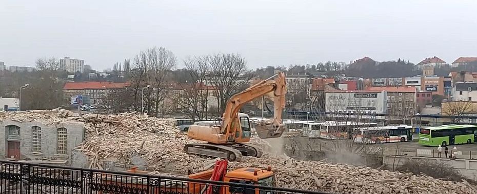 Co jeszcze nie tak dawno było przy Dworcowej? [FILM]