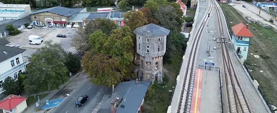 Wieży przy Dworcowej już nie ma [FILM]