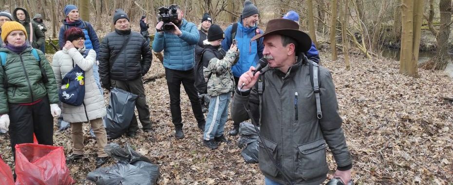 Spacer, przyroda i sprzątanie
