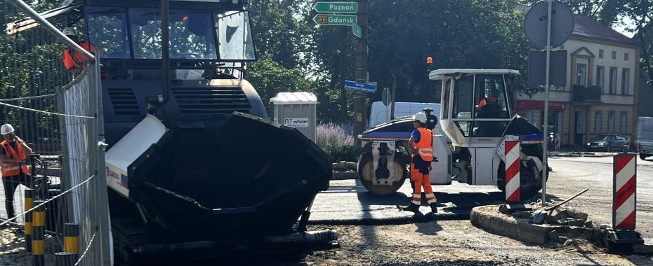 Eurovia działa przy rondzie w rejonie LO
