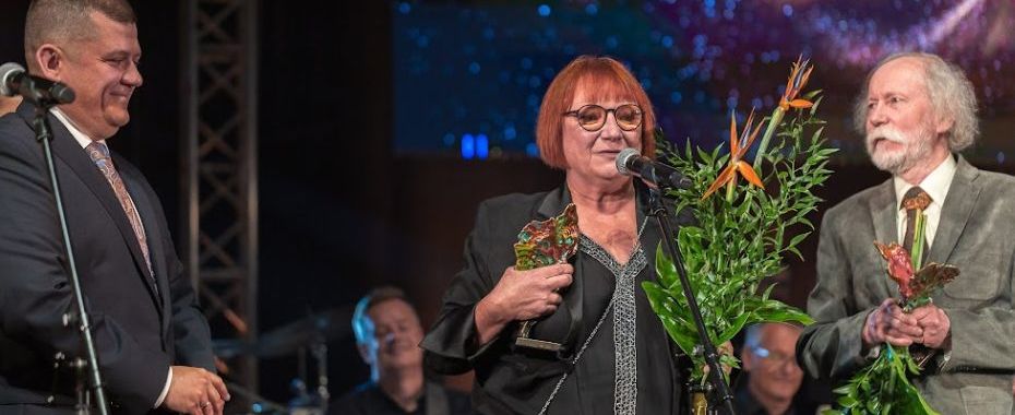 Aktorka Anna Łaniewska i malarz Roman Piciński – oto laureaci Motyli