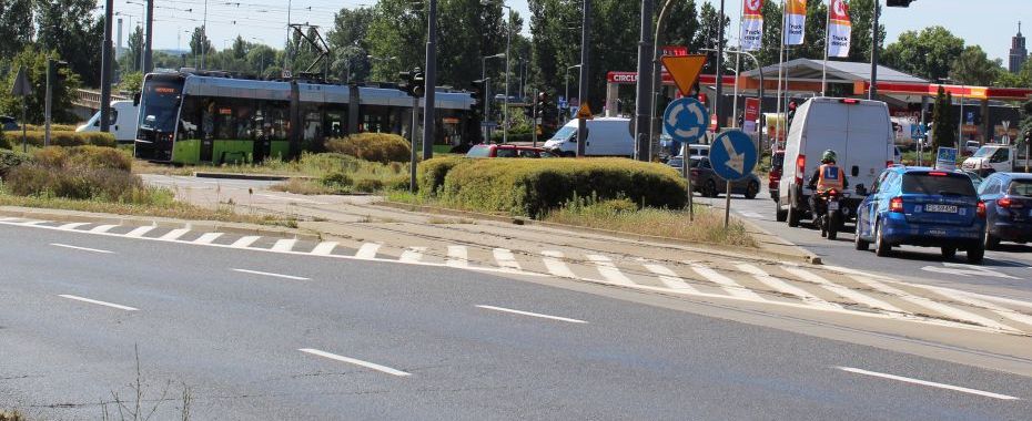 Від завтра до понеділка не курсуватимуть трамваї на вулиці Подмєйській