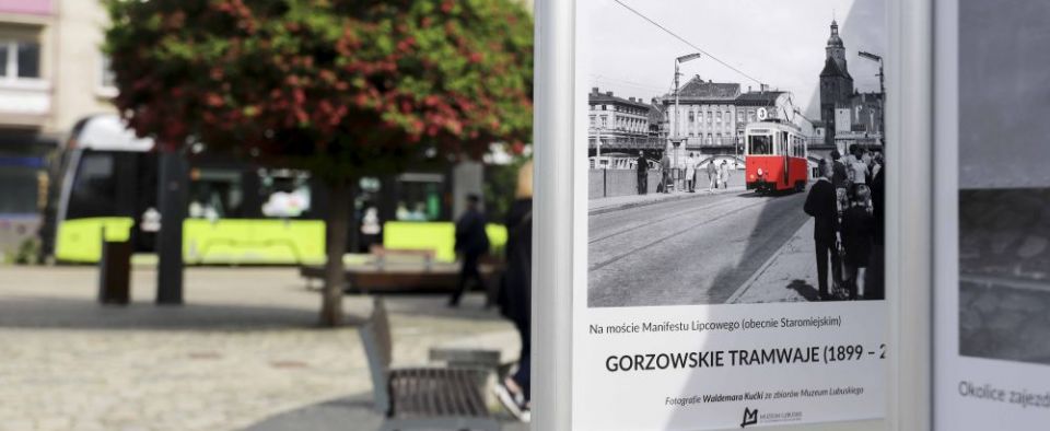 Najstarsze tramwaje już na miejscu