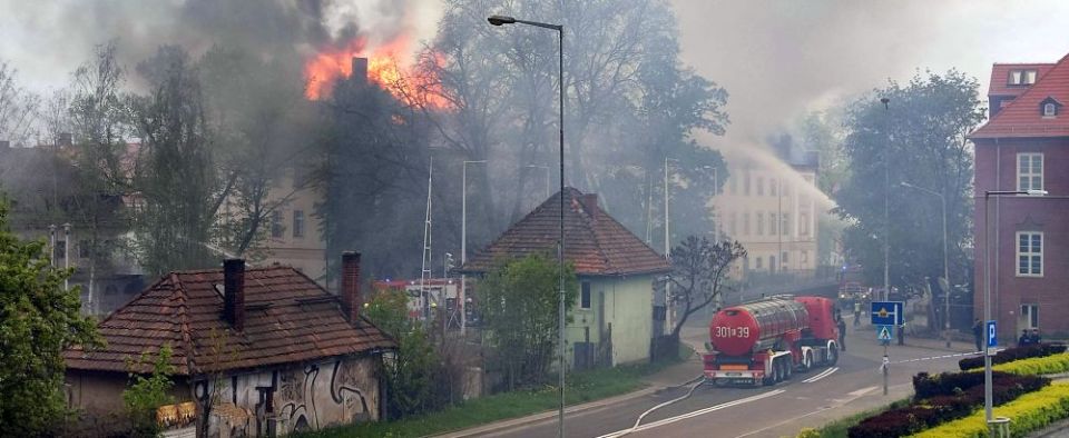 Dwie osoby z zarzutami w sprawie pożaru budynków Akademii