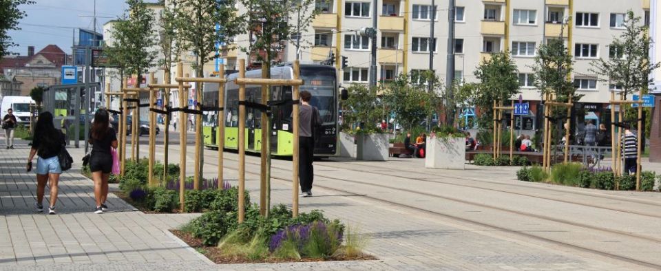 4 dostosowana do PKP, także zamiany w kursach autobusów