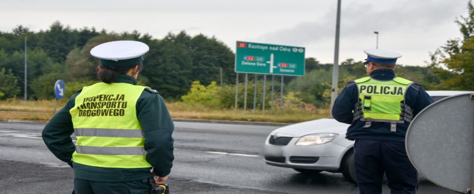 Policjanci i inspektorzy połączyli siły, by na drogach było bezpieczniej