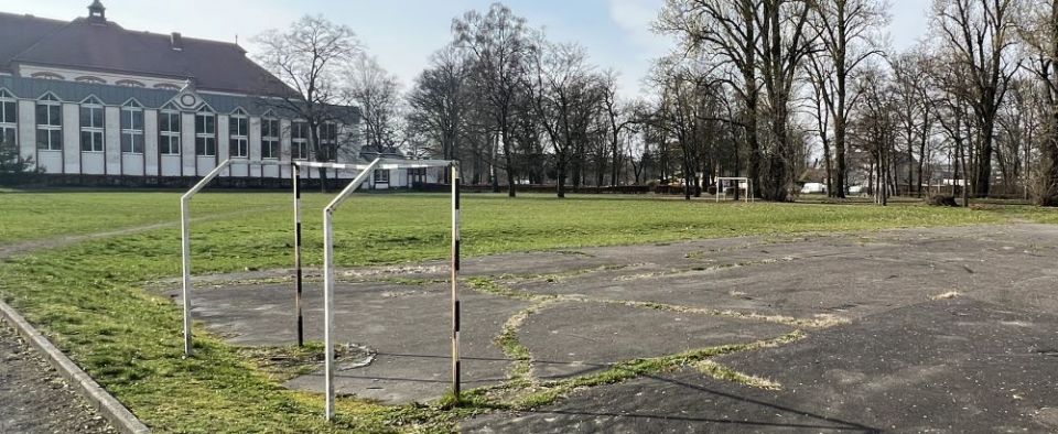 Boisko przy II LO za 3 mln zł, ale miasto zapłaci mniej
