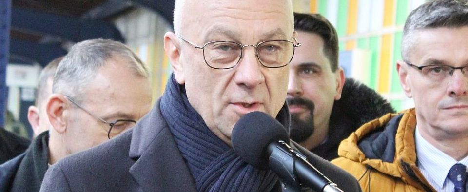 Marszałek Jabłoński zapowiada rezygnację